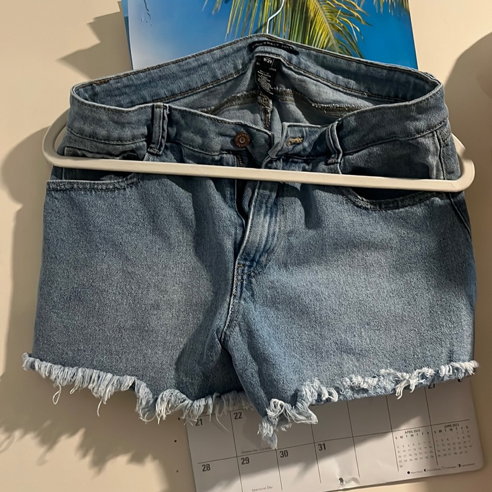 This is a beautiful pair of shorts.